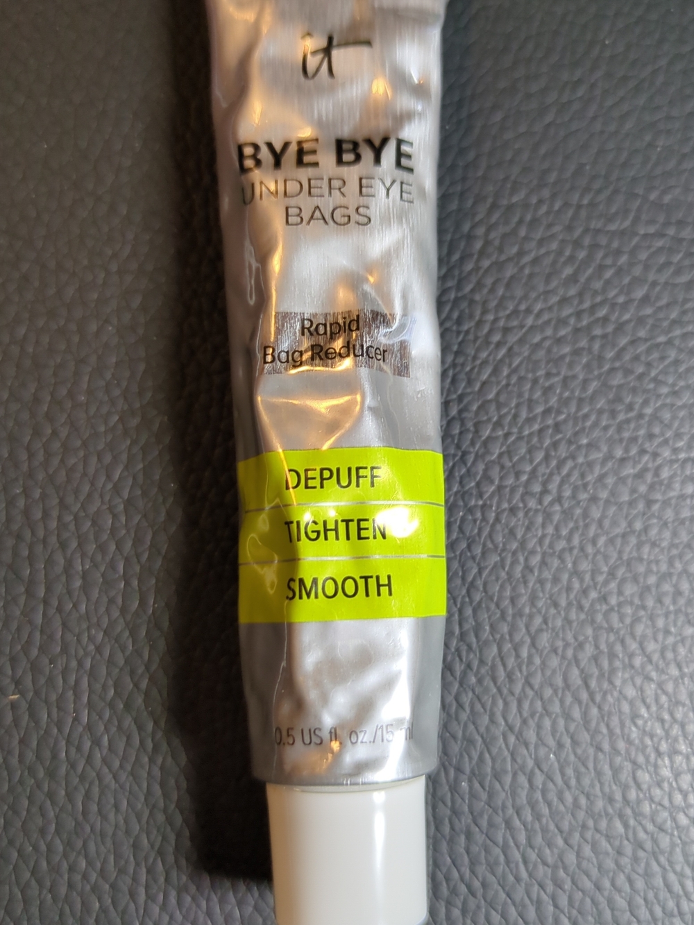 it cosmetics Bye Bye Under Eye Bags Depuffing Eye Cream - Silver & Neon Yellow
